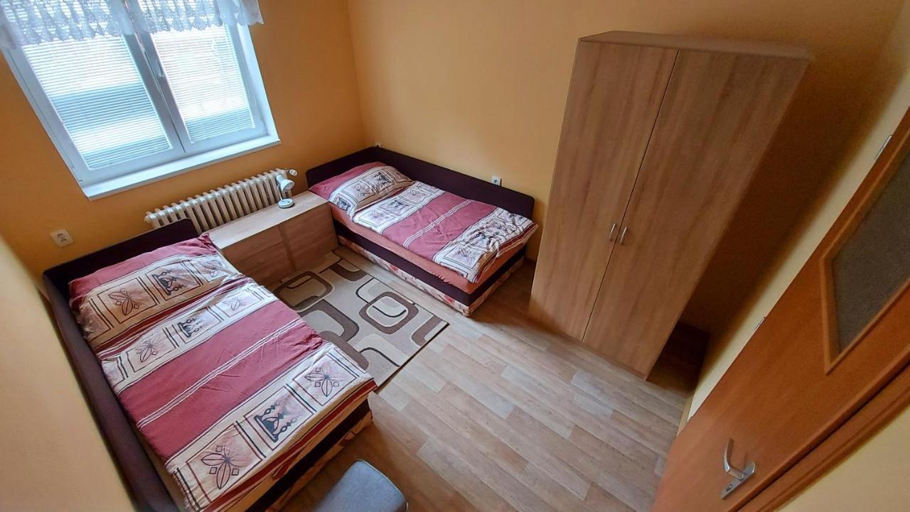 Apartman Jaruska Тин-над-Влтавоу Екстер'єр фото